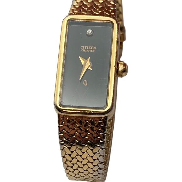 VTG Citizen Quartz Womens Petite Tank Watch 13mm New Battery Wrist 5.75 - Picture 1 of 11